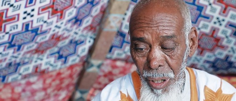 عطايا الإماراتي يقدم مساعدات في قرية موريتانية