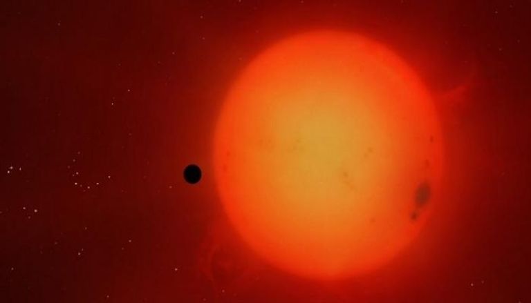 الكوكب الجديد يدور حول نجم قزم أحمر