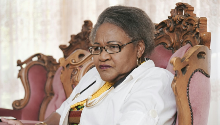 الطبيبة الجنوب أفريقية ماميسا تشابولا نكسيويني