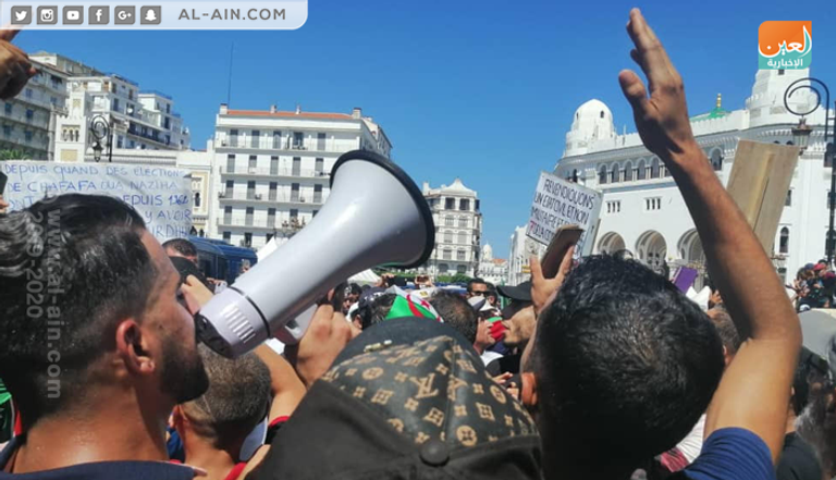 مظاهرات في الجزائر تطالب بإطلاق سراح سجناء الرأي مظاهرة رافضة للانتخابات بالجزائر