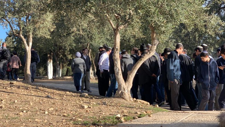 شرطة الاحتلال الإسرائيلي تعتقل فلسطينيات تصدين لاقتحام الأقصى