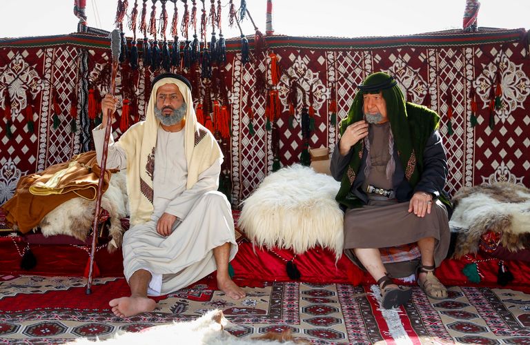 مشهد من كواليس تصوير فيلم "اهرب يا خلفان"