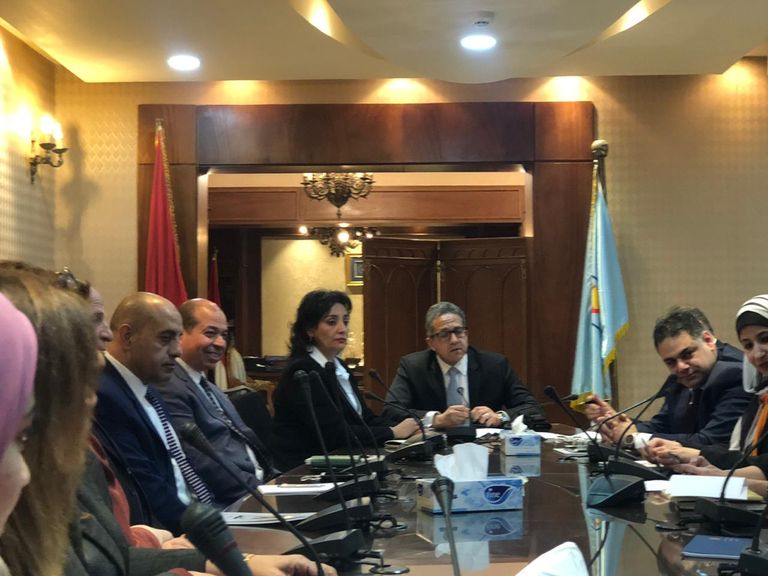 الدكتور خالد العناني يلتقي قيادات وزارتي السياحة والآثار