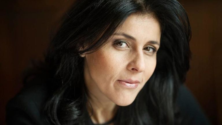 المطربة الجزائرية سعاد ماسي