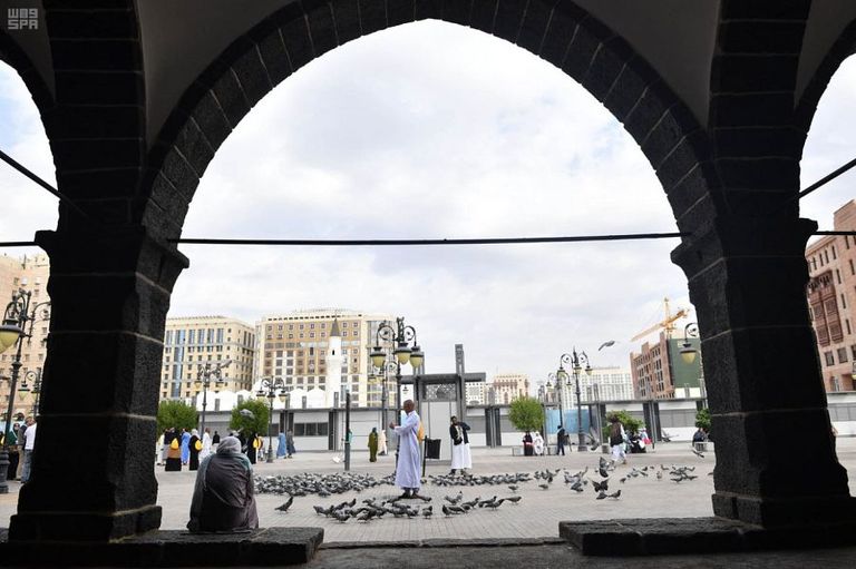 "مسجد الغمامة" بالمدينة المنورة.. قبس من نور النبوة
