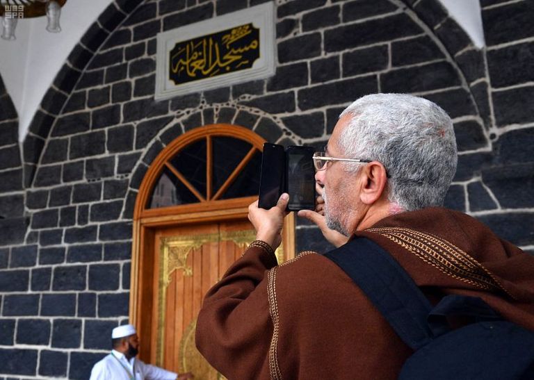 "مسجد الغمامة" بالمدينة المنورة.. قبس من نور النبوة