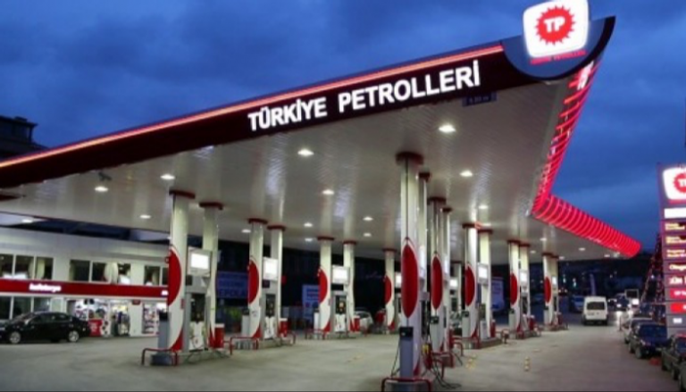 أسعار الوقود تستعر في أسواق تركيا وتنذر بأزمة غلاء جديدة