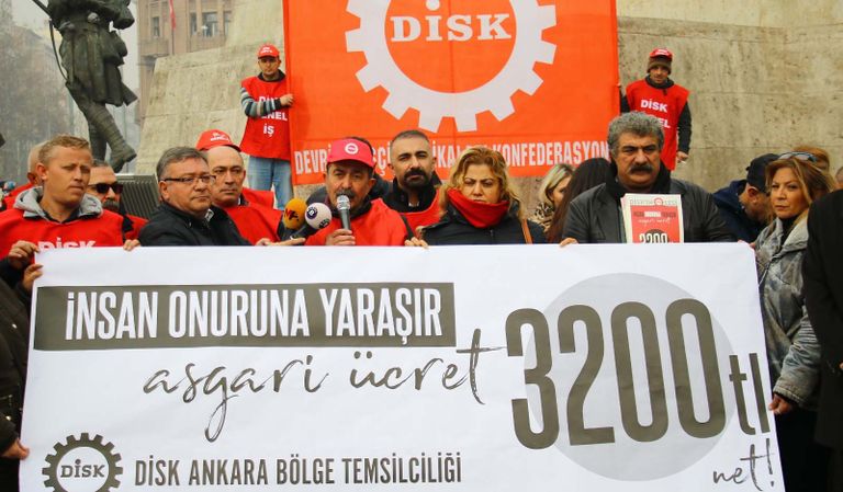 جانب من الوقفة الاحتجاجية