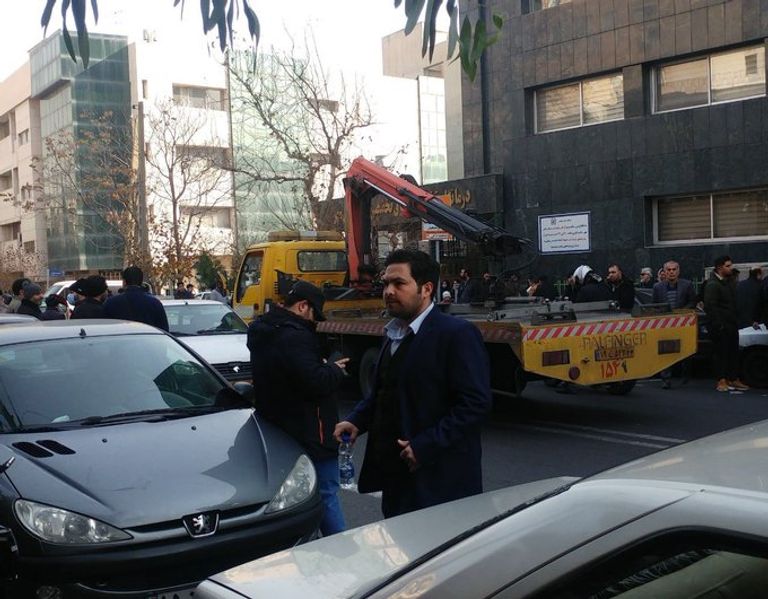 قوات الأمن تقمع محتجين إيرانيين- أرشيفية