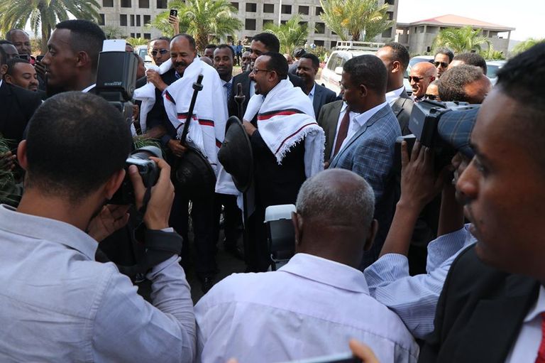 أفورقي وآبي يضعان حجر الأساس لسفارة إريتريا بأديس أبابا