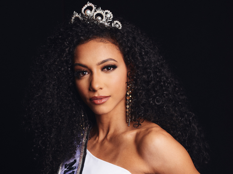 السمراوات يحصدن ألقاب الجمال في 2019