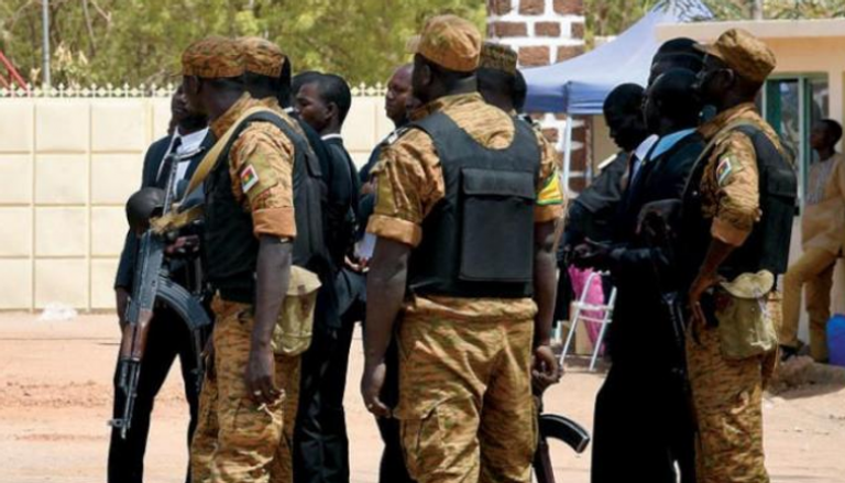 عناصر من جيش بوركينا فاسو