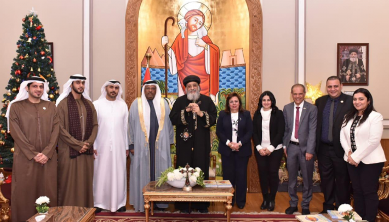 سفير الإمارات بمصر يهنئ البابا تواضروس بعيد الميلاد