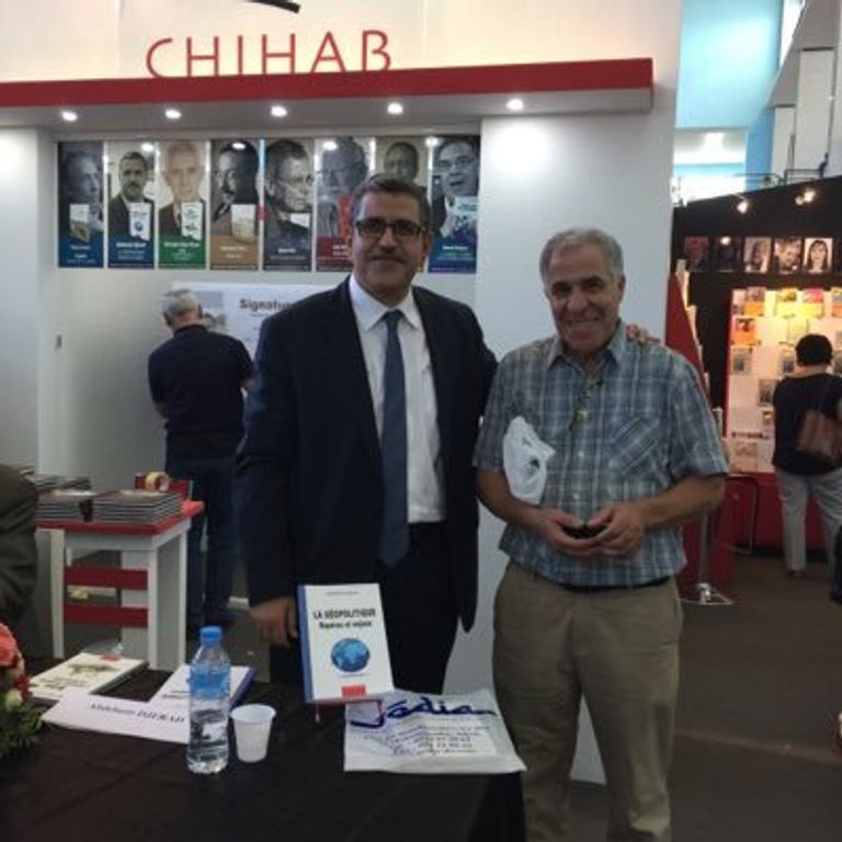 عبد العزيز جراد رئيس الوزراء الجزائري الجديد  في معرض الجزائر الدولي للكتاب 2019