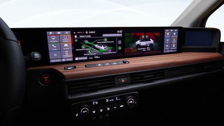 السيارة e الكهربائية تجمع بين روعة التصميم والتقنيات الابتكارية