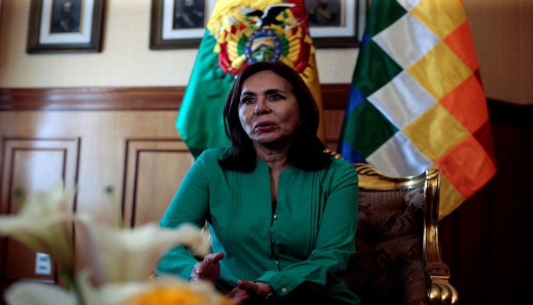 كارين لونجاريك وزيرة الخارجية المكلفة في بوليفيا