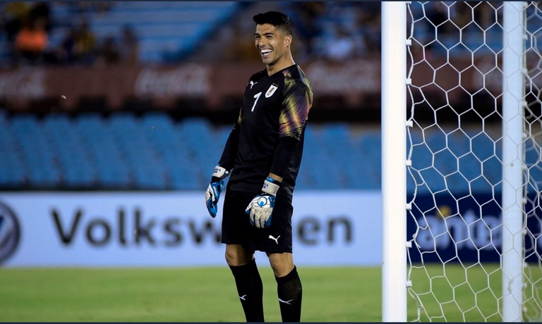 لويس سواريز دييجو فورلان مهاجم منتخب أوروجواي