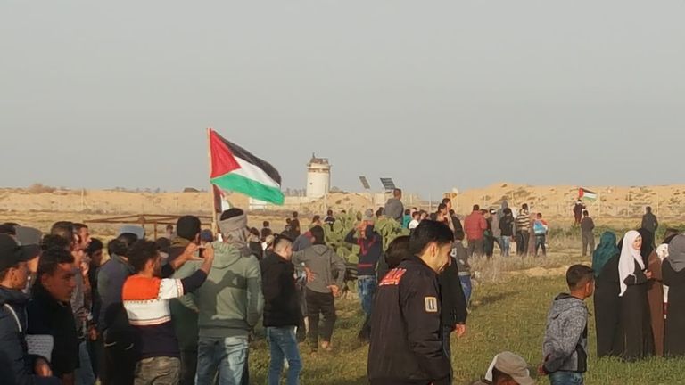 جانب من مظاهرات الجمعة الـ45 لمسيرة العودة شرق غزة