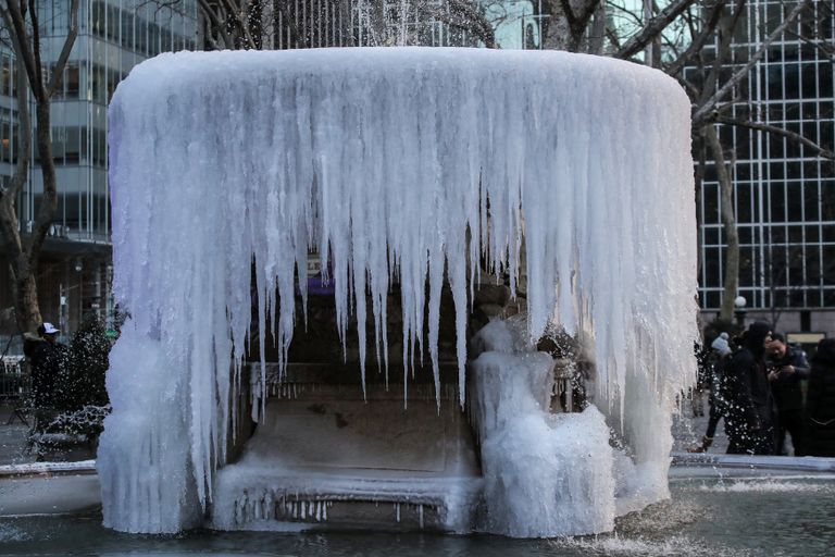  أمريكا تتعرض لموجة من الصقيع والأمطار 