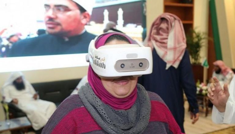 تدشين رؤية الحرمين الشريفين عبر الواقع الافتراضي بمعرض القاهرة