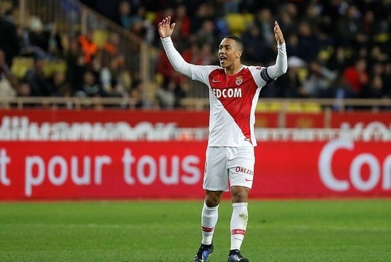 يوري تيلمانس كلود بويل مدرب ليستر سيتي