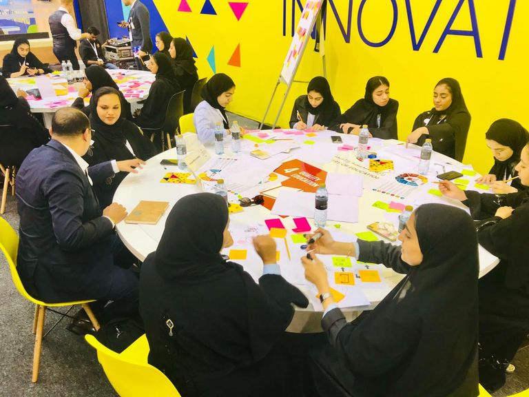 طلاب الإمارات يرسمون مستقبل التعليم في مهرجان العلوم بدبي