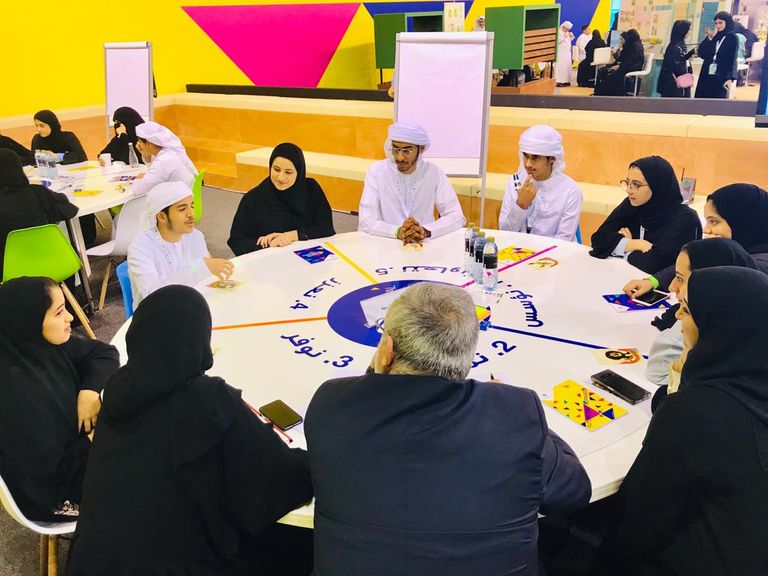 طلاب الإمارات يرسمون مستقبل التعليم في مهرجان العلوم بدبي