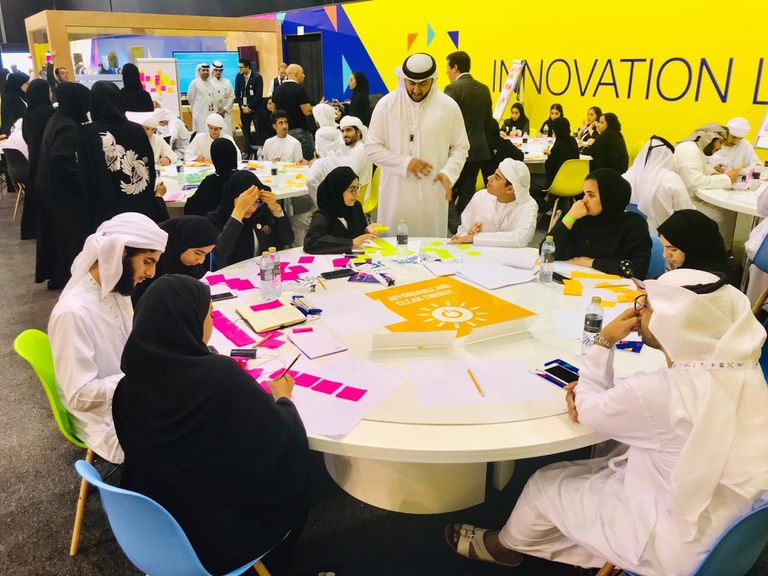 طلاب الإمارات يرسمون مستقبل التعليم في مهرجان العلوم بدبي