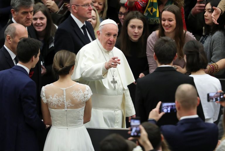 صحف الإمارات أبرزت زيارة قداسة البابا فرنسيس لأبوظبي