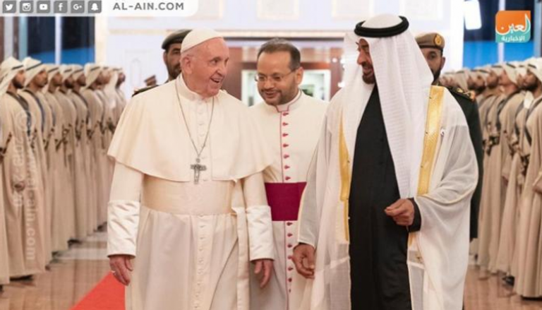 الشيخ محمد بن زايد آل نهيان يستقبل البابا فرنسيس
