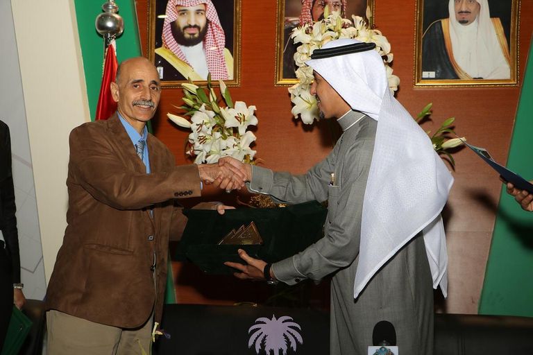 تكريم مؤسسة مجدي يعقوب في الجناح السعودي بمعرض القاهرة الدولي للكتاب