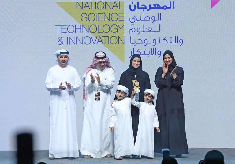 تكريم خالد الشالوبي وعبدالله الخوري الفائزين بالجائزة