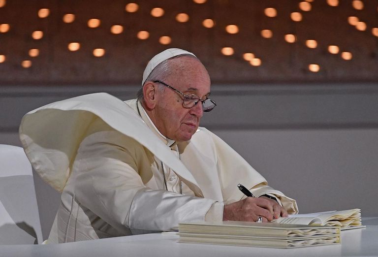 قداسة البابا فرنسيس وفضيلة الإمام الأكبر الدكتور أحمد الطيب