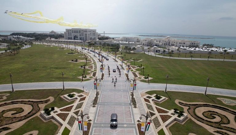 طيران الفرسان يحتفي بزيارة البابا فرنسيس