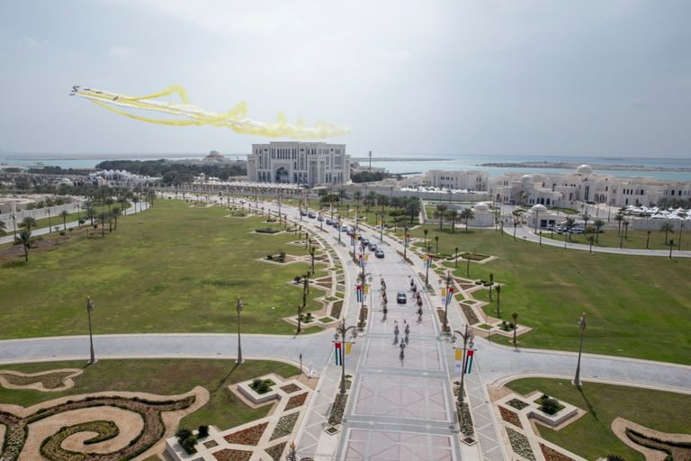 طيران الفرسان يحتفي بزيارة البابا فرنسيس