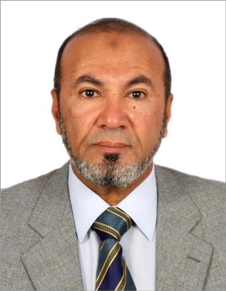 الأكاديمي الأردني الدكتور جلال حاتم