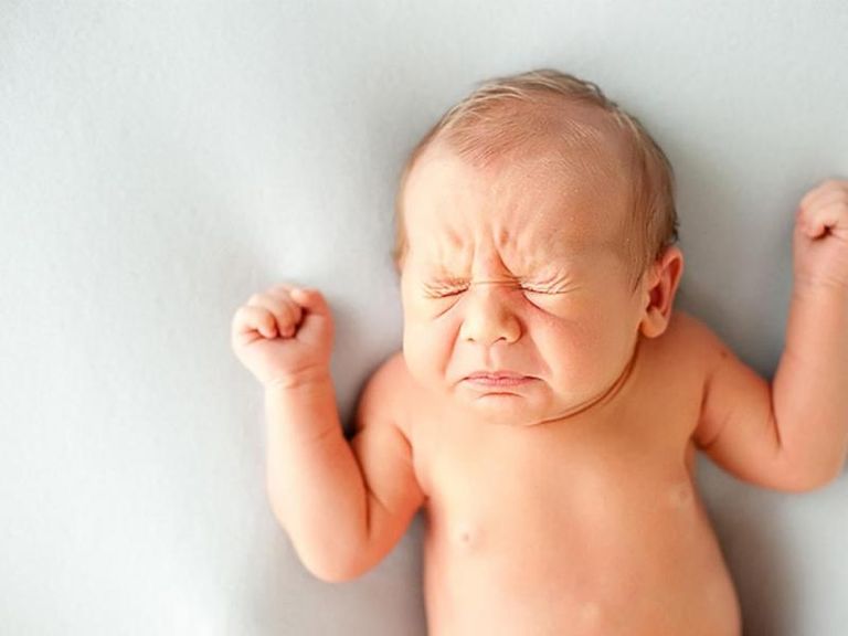 في معظم الحالات يكون سبب الحمى عدوى غير خطيرة