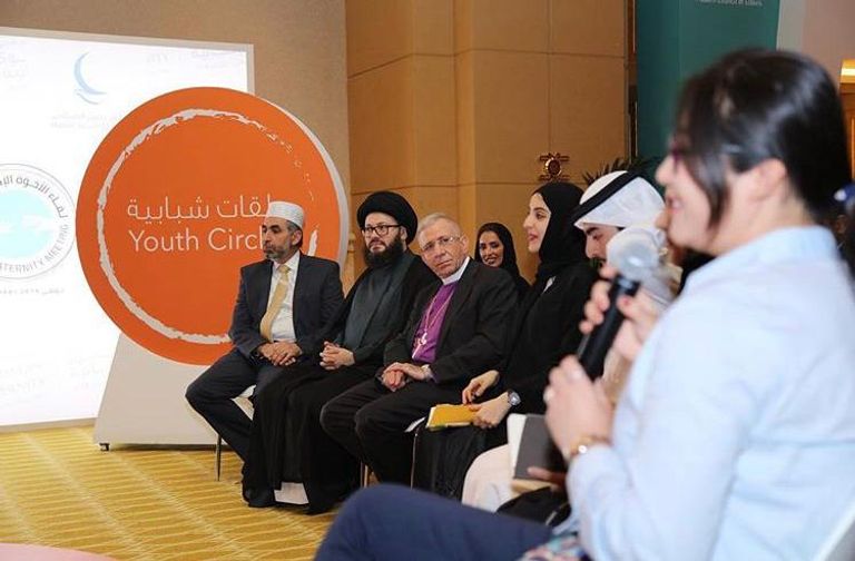 جانب من الحلقة الشبابية في قصر الإمارات