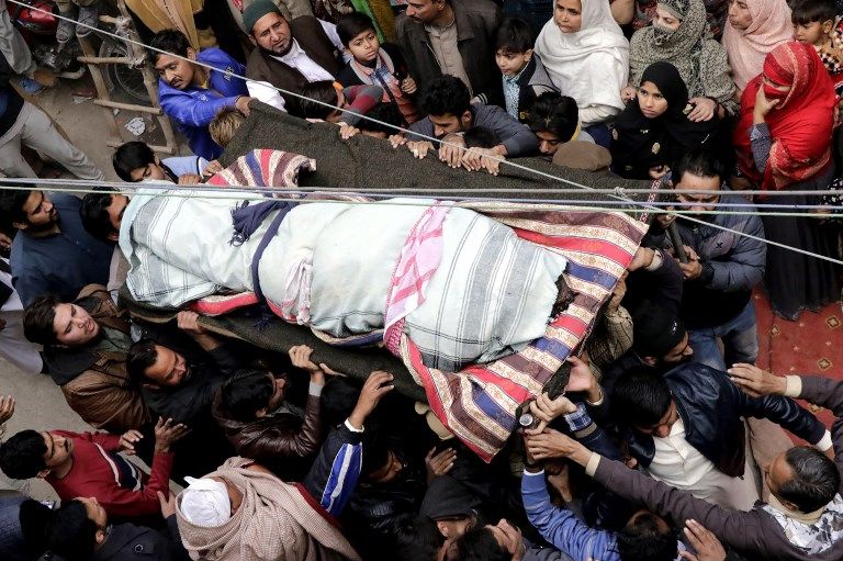 وسائل التواصل تواجه ثقافة إفلات الشرطيين من العقاب في باكستان