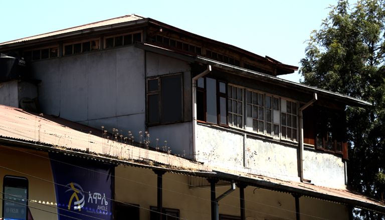في وسط العاصمة الإثيوبية.. مبان أثرية تتحدى العمران الحديث