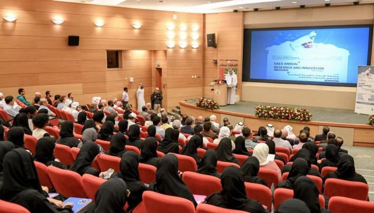 انطلاق مؤتمر "البحوث والابتكار" في جامعة الإمارات