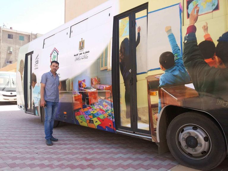 "أطفال بلا مأوى".. مبادرة مصرية لمساعدة المشردين