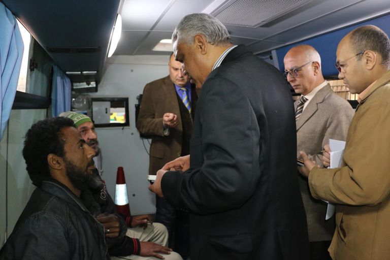 "أطفال بلا مأوى".. مبادرة مصرية لمساعدة المشردين