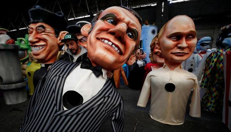  بوتين وماكرون ضمن مجسمات كاريكاتيرية في في كرنفال نيس الفرنسية