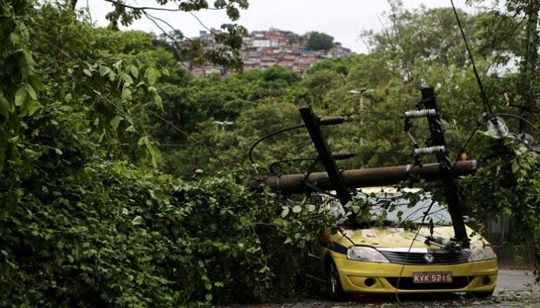  عاصفة قوية تجتاح البرازيل