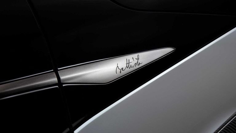 سيارة Battista من بينينفارينا 