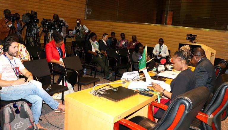 ألبرت موتشانجا مفوض التجارة والصناعة بالاتحاد الأفريقي