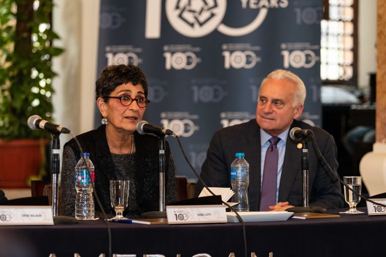 من معرض هدى لطفي بالجامعة الأمريكية