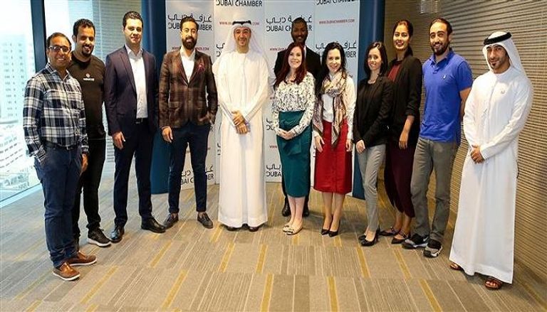 جانب من اجتماع غرفة دبي مع مسؤولي 10 شركات ناشئة إماراتية