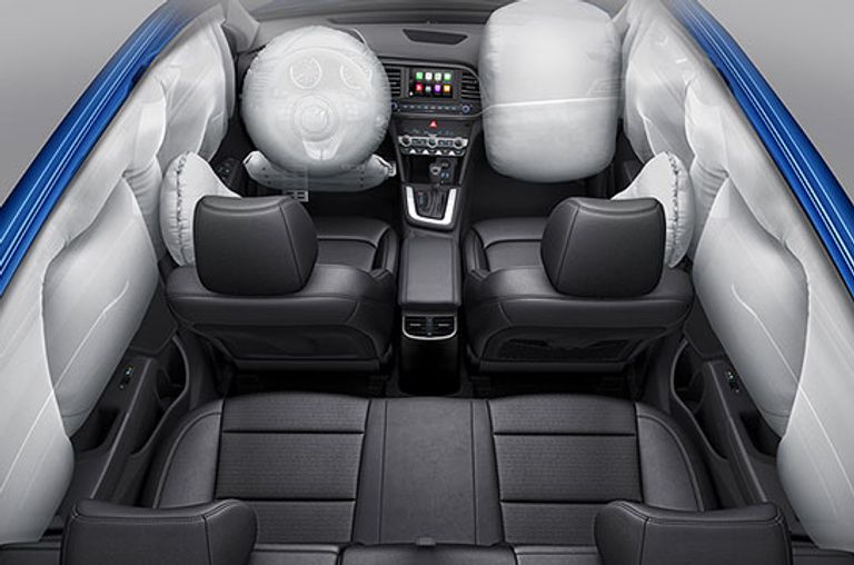 أسعار وفئات ومواصفات هيونداي إلنترا إيه دي Hyundai Elantra AD 2019 في مصر هيونداي إلنترا 2019 في مصر تجاري طموحك وحيويتك